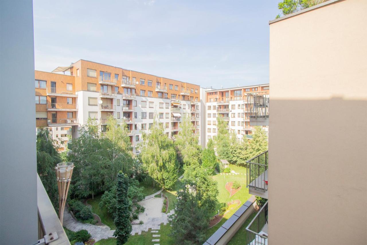Corvin Modern Studio With Ac, Parking Apartment Budapest Exterior photo